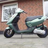 Aprilia sonic--(SOLGT)