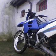 Suzuki RMX 