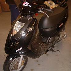 Aprilia Sonic (Smadret)