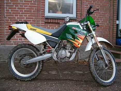 Derbi Senda R billede 2