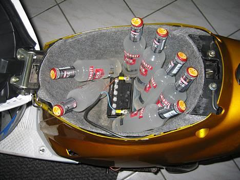 Yamaha jog as SOLGT D 4/12 2005 billede 10