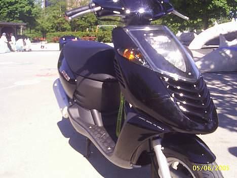 Aprilia Sonic billede 2