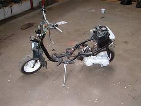 Yamaha Jog space projekt *Solgt* billede 17