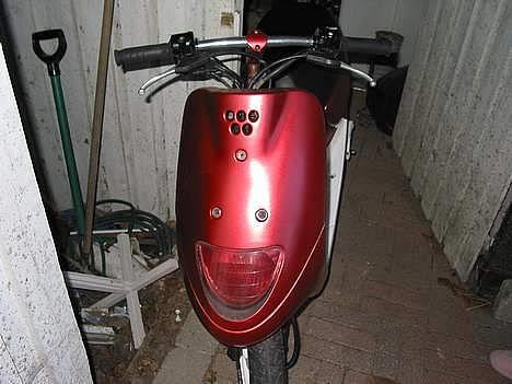Yamaha jog  billede 1