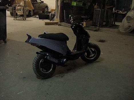 PGO Hot SKADET - Tjek lige min storebrors hot .. http://www.scootergalleri.dk/html/gal_visbil.asp?ID=56187 billede 2