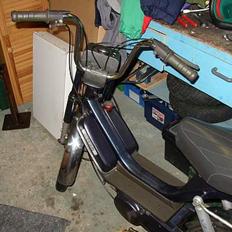 Vespa brovo **solgt**