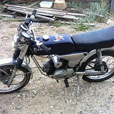 Yamaha 4 gear  DX soldt
