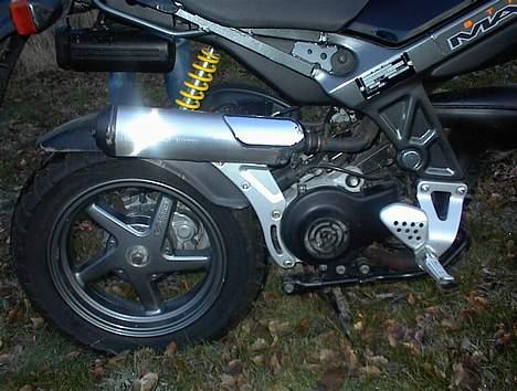 Suzuki Street Magic " SOLGT " - Standard udstødning.. meget pæn.. billede 5