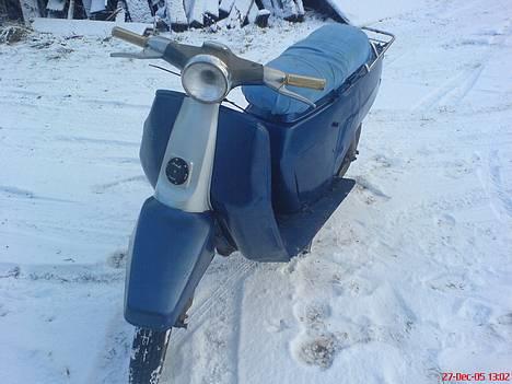 Puch R 50 - fars super flotte puch r 50 som i de gode gamle dage.... hehe.. billede 1