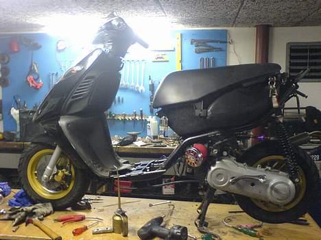 Aprilia Sonic GP - Da var ved at samle den.. billede 8