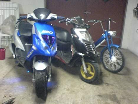 Aprilia Sonic GP - Mig og Lars´s maskiner :) Heh.. billede 11