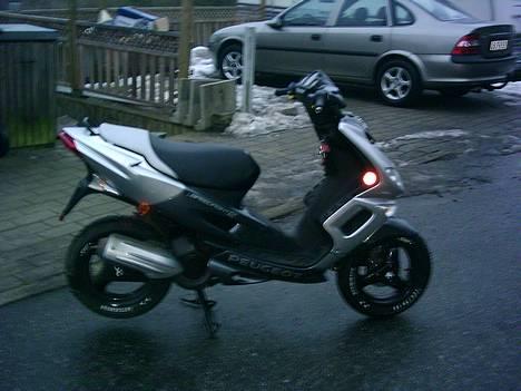 Peugeot Speedfight 2 ac- SOLGT billede 2