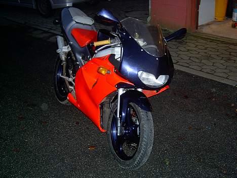 Aprilia RS50 byttet billede 8