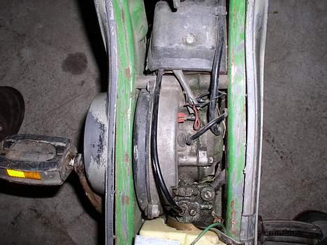Vespa ciao - her er den vilde motor.. billede 2