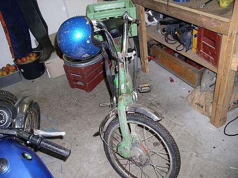 Vespa ciao - +blå hjelm.. billede 3
