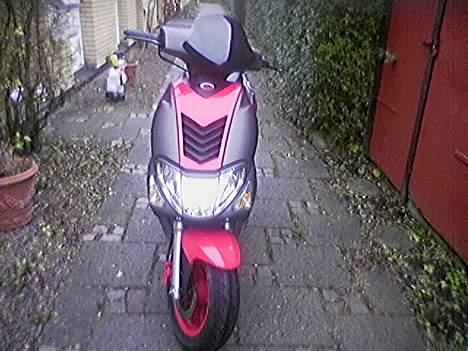 Kymco Super-9 billede 1