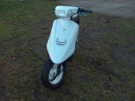 Yamaha jog (Solgt) - fronten billede 3