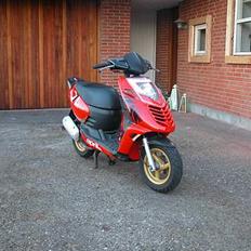 Aprilia Sonic (SOLGT)