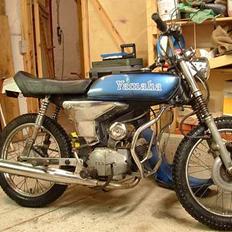 Yamaha 4-gear DX solgt