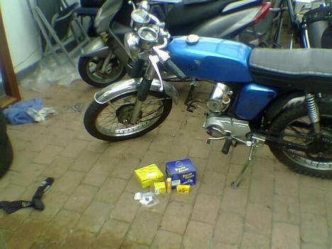 Yamaha FS1 4 gear (SOLGT) - Ved og skifte cylinder billede 4