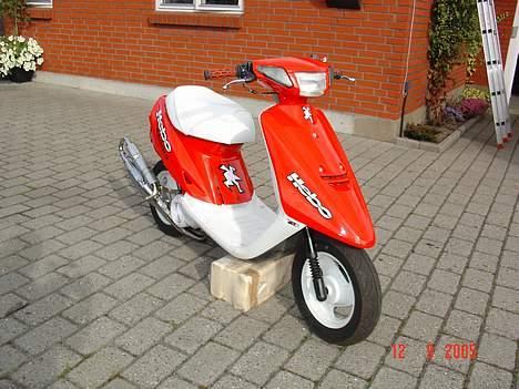 Yamaha Jog AS "Rødhætte" billede 3