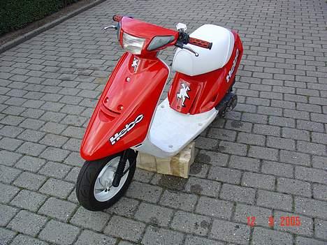Yamaha Jog AS "Rødhætte" billede 5