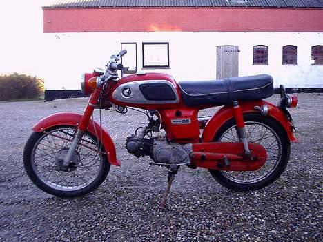 Honda CD 50 billede 2