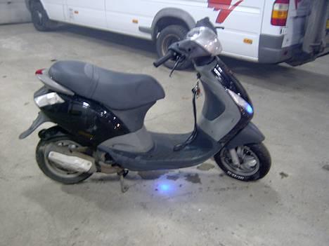Piaggio New zip SOLGT billede 4