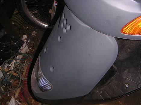 Yamaha          jog space  - se min frondt billede 5