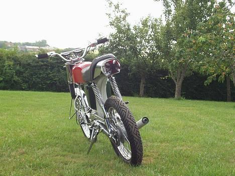 Yamaha 4 gear K1 - Midledtidlig tank, men skjolde og forlygte har den rigtige farve,. billede 5