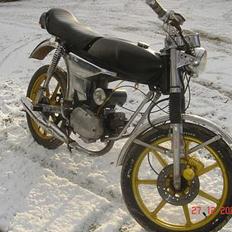 Yamaha 4-gear DX ( solgt)