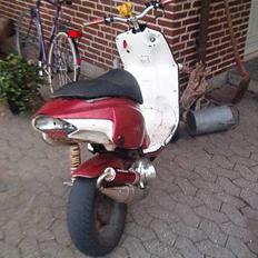 Aprilia rally projekt