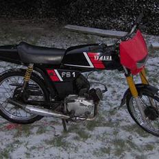 Yamaha fs1 2g. (solgt)