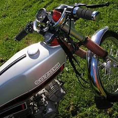 Suzuki samurai   (SOLGT)