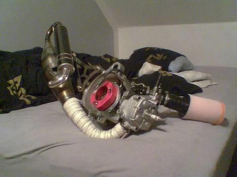 Yamaha jog TS o6  solgt - motoren billede 9