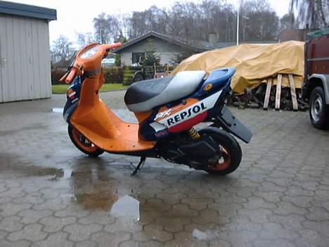 Honda SFX Repsol 9.18HK (Solgt) billede 4