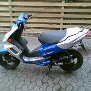 Peugeot Speedfight 2  STJÅLET !!!