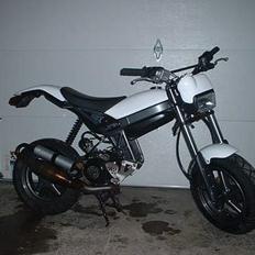 Suzuki street magic 9.36 Hk