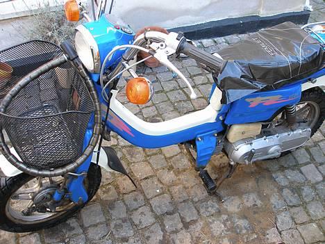 Suzuki FZ50 *solgt* billede 3