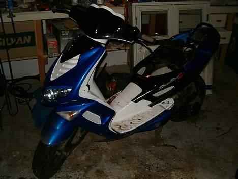 Peugeot speedfight 2 (SOLGT) billede 2