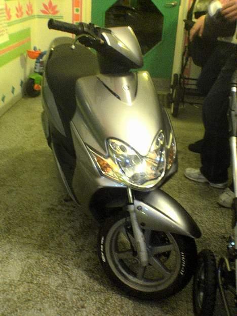 Yamaha Jog R *SOLGT* billede 5