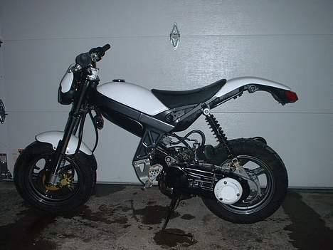 Suzuki street magic 9.36 Hk billede 3