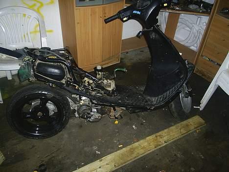 Suzuki Estilete lc...SOLGT billede 9