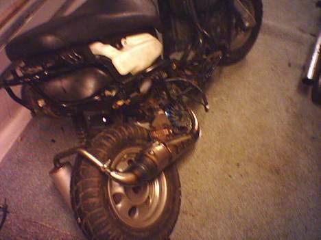 Yamaha BWS NG *PROJEKT* *SOLGT* billede 3