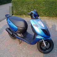 Aprilia Sonic "SOLGT FOR 9k"