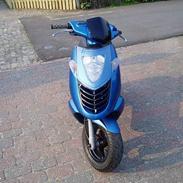 Aprilia Sonic "SOLGT FOR 9k"