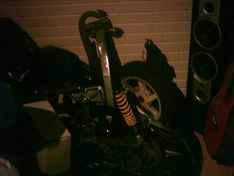 Suzuki Street Magic (Før) - som den stod inden maleren! billede 2