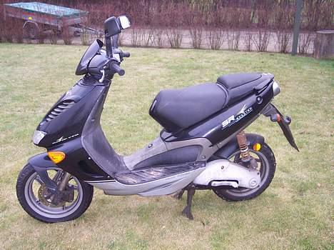 Aprilia SR 50 ~TIL SALG~ billede 2