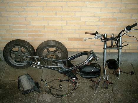 Suzuki streetmagic ( SOLGT ) billede 1