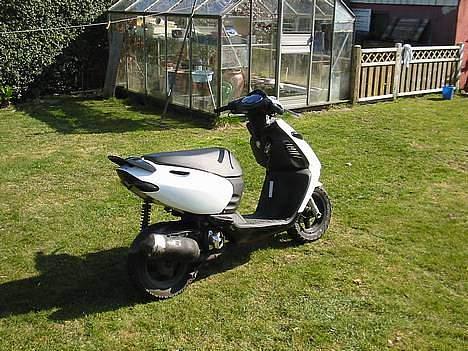 Aprilia sonic GP billede 6